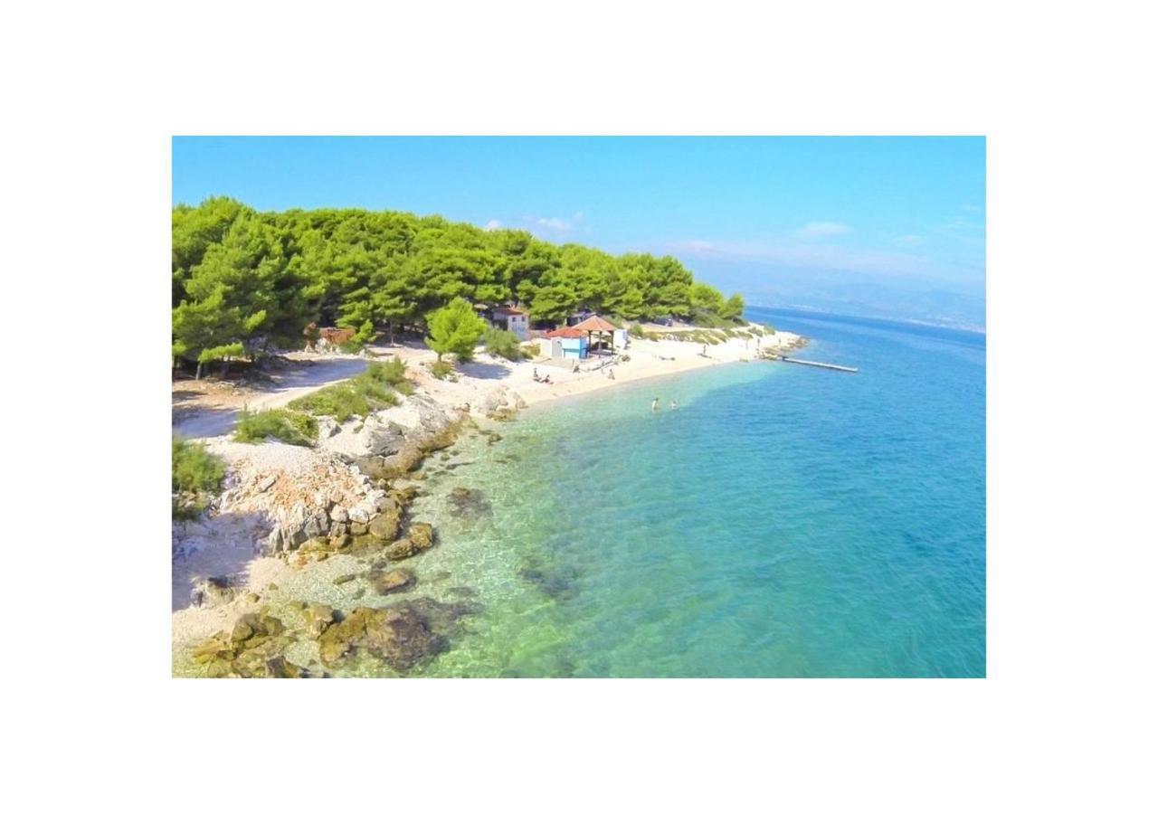 Apartment Capo Family & Capo Studio -Old Town-Parking Trogir Bagian luar foto